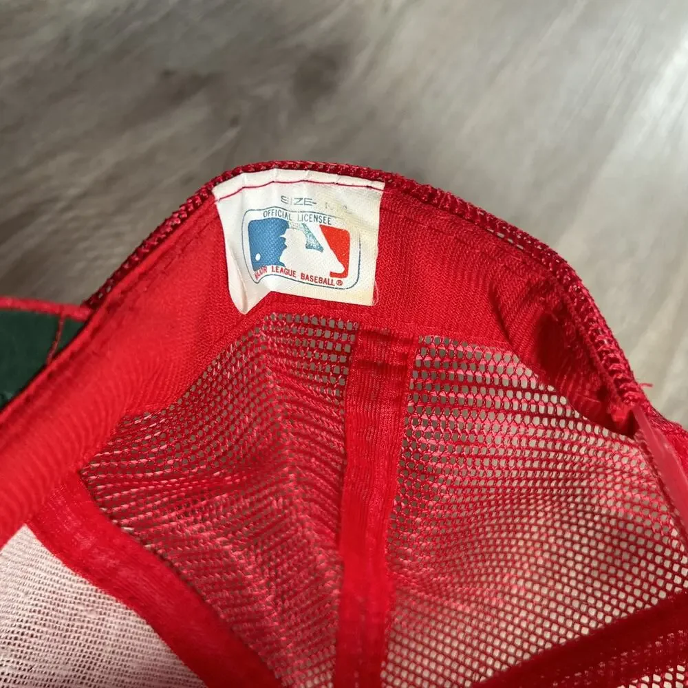 Vintage St.‎ Louis Cardinals Hat Snapback MLB Baseball Universal Red Trucker Cap